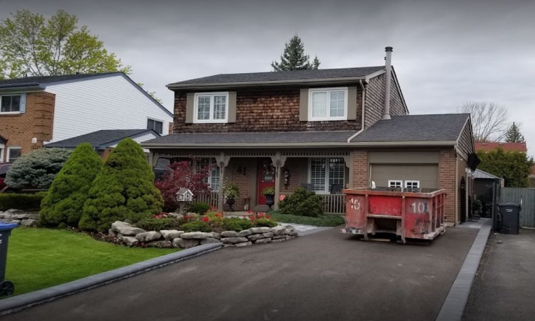 Roof repair service — GTA roofing contractor